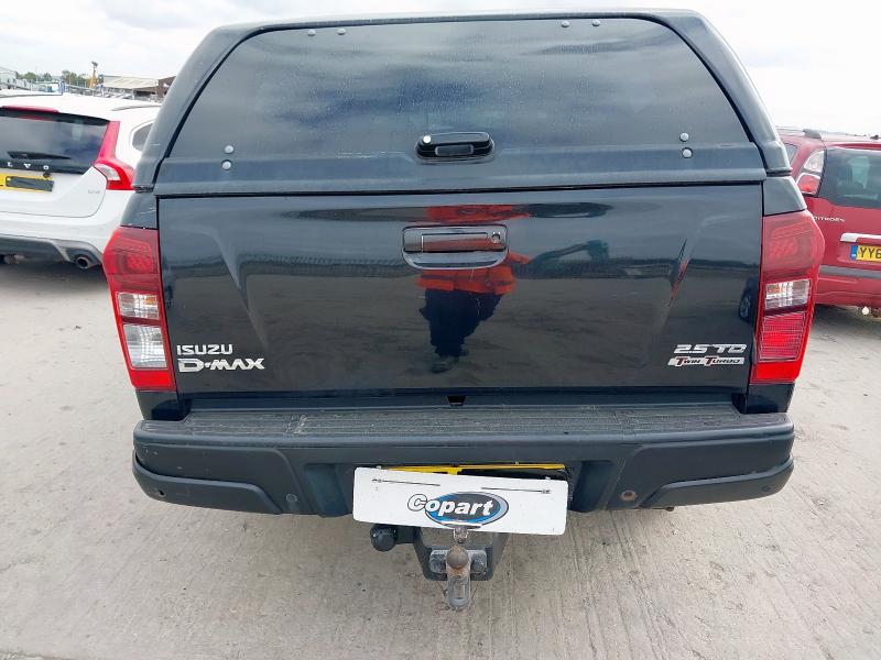 2017 ISUZU D-MAX BLADE D/C TWIN T TD 