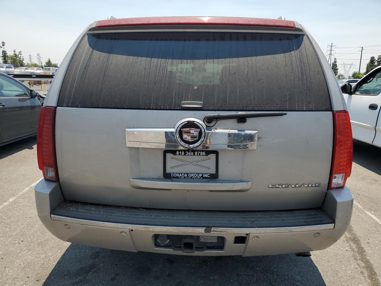 2007 Cadillac Escalade Esv VIN: 1GYFK668X7R370778 Lot: 66718675