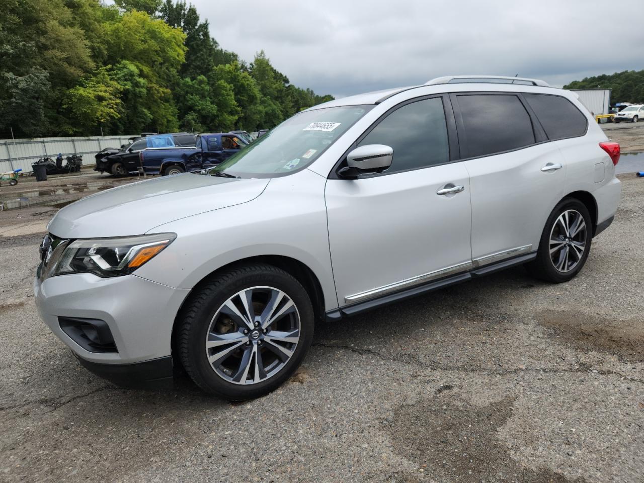 NISSAN ALL OTHER 2017. Lot# 70844655. VIN 5N1DR2MN0HC647416. Photo 1