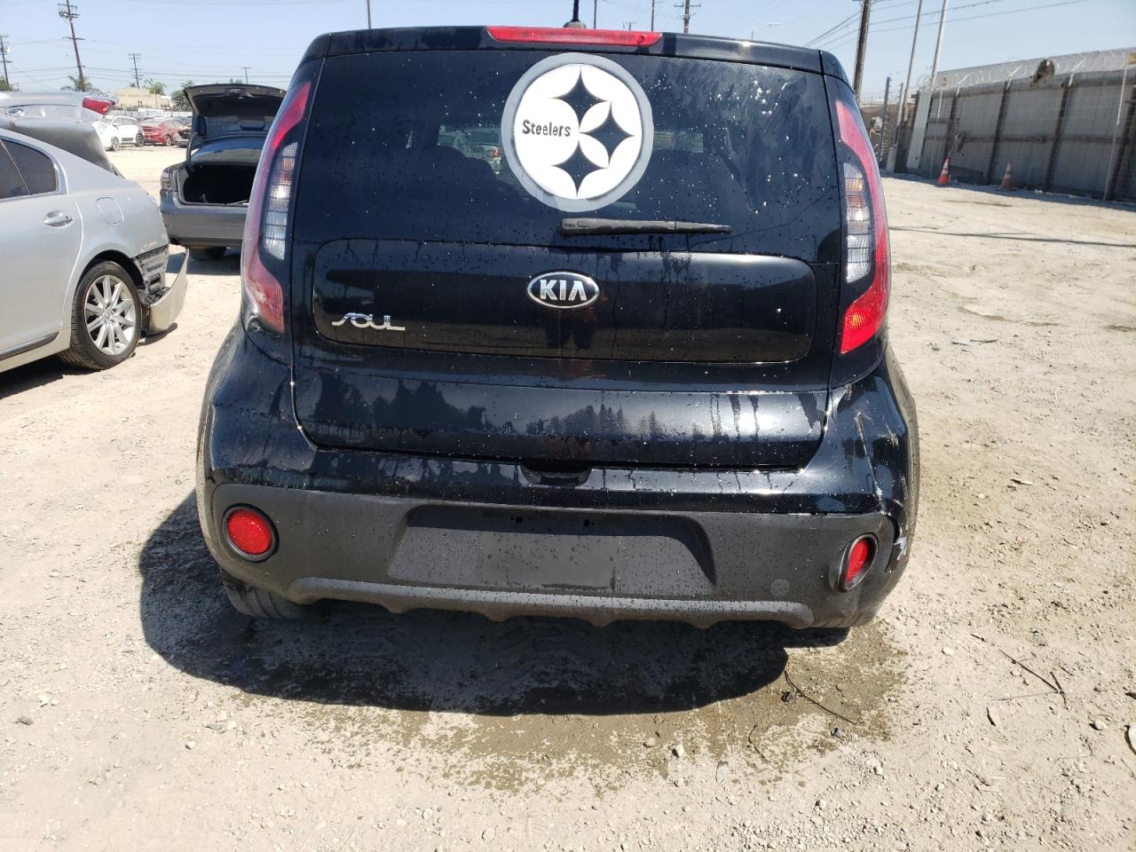 2017 Kia Soul VIN: KNDJN2A20H7499032 Lot: 70160095