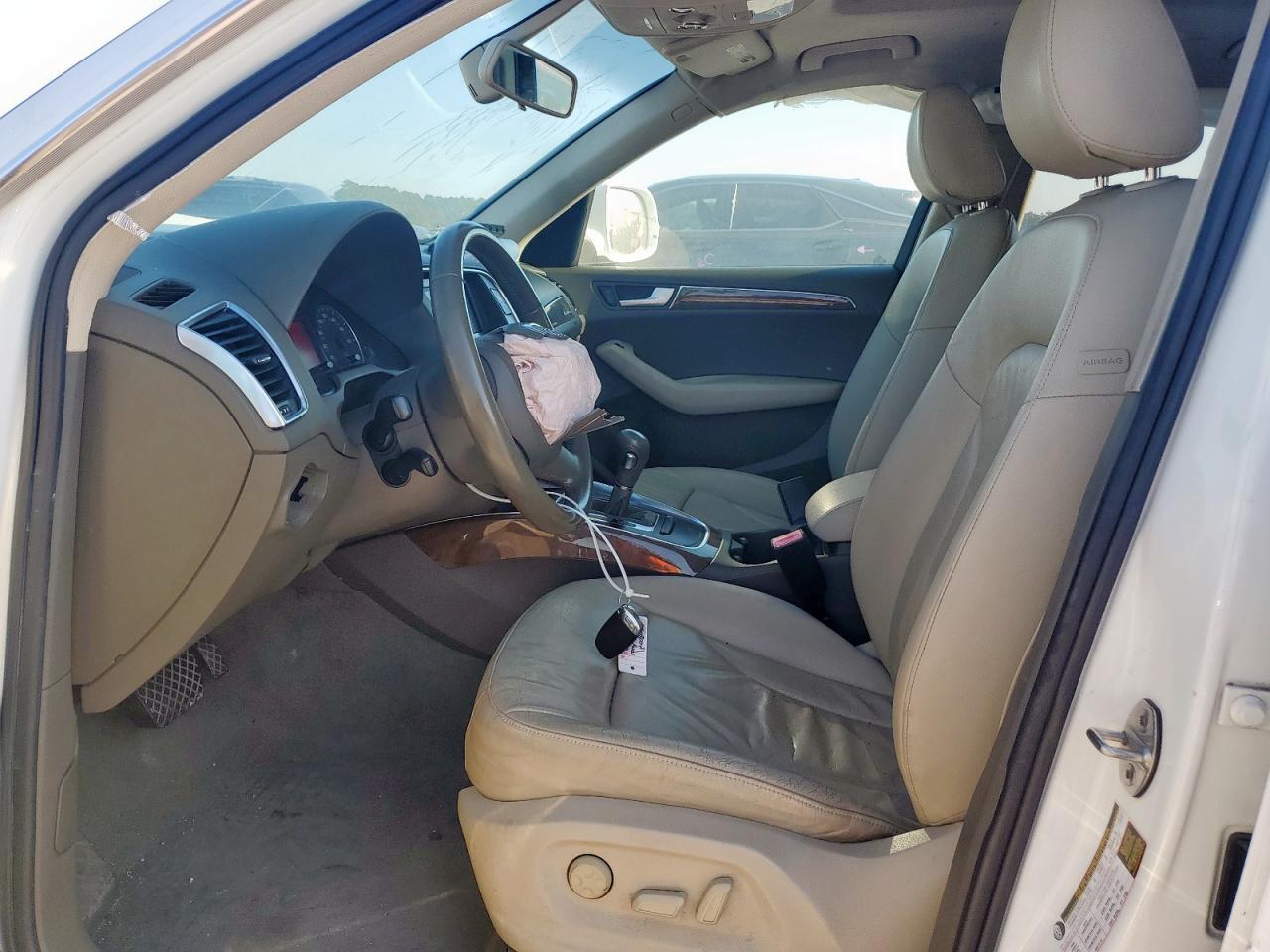 2010 Audi Q5 Premium VIN: WA1CKAFP8AA067534 Lot: 67902365