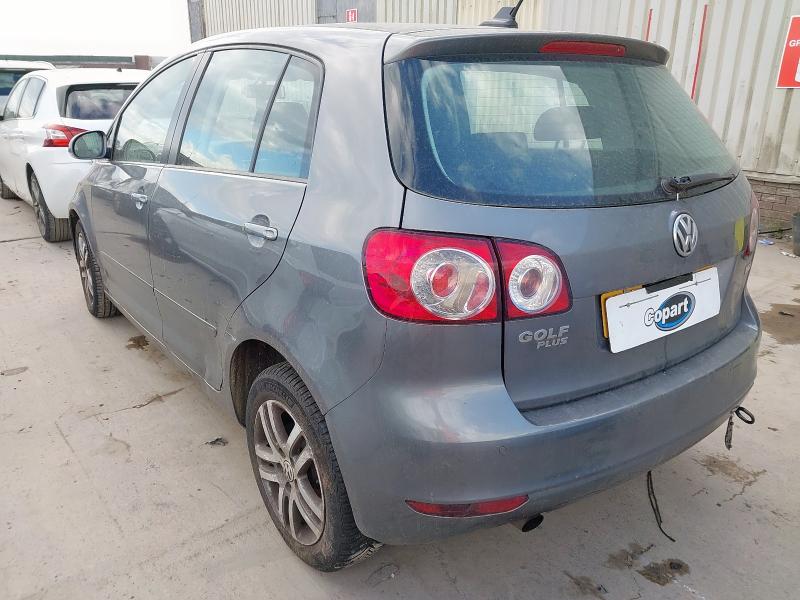 2013 VOLKSWAGEN GOLF PLUS SE