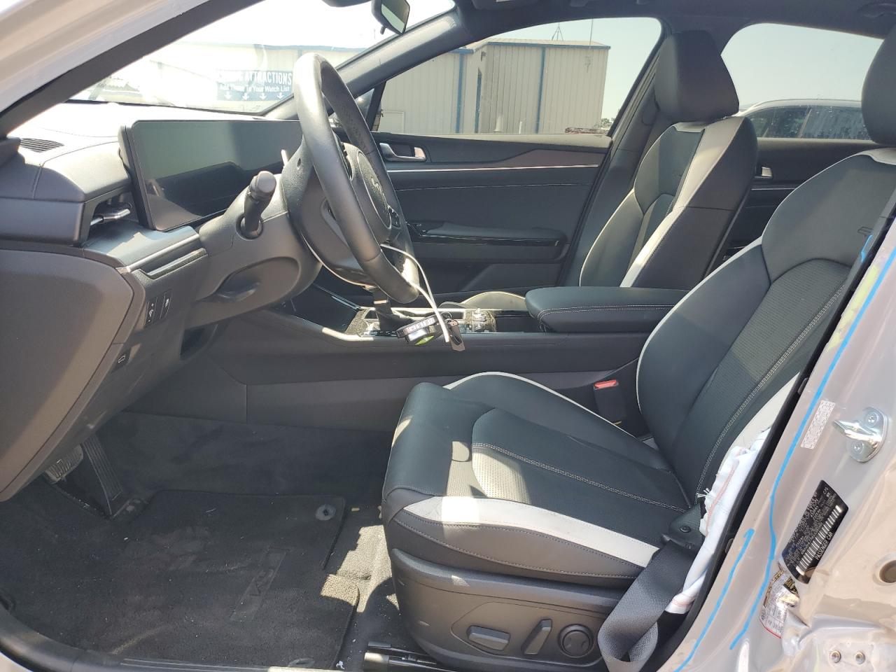 2025 Kia K5 Gt Line VIN: KNAG64J78S5381101 Lot: 69955545