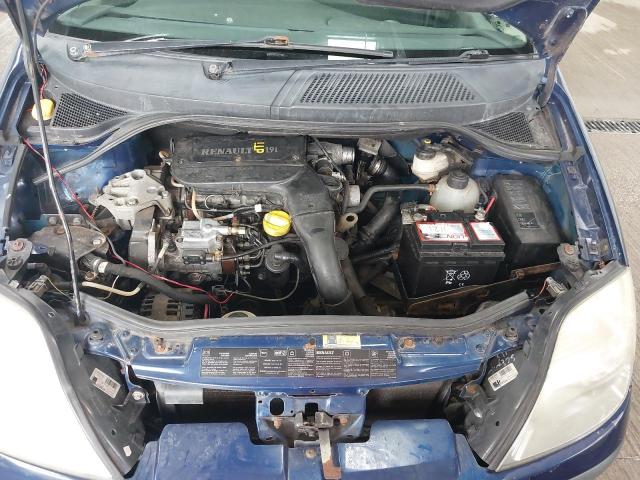 2001 RENAULT MEGANE SCE