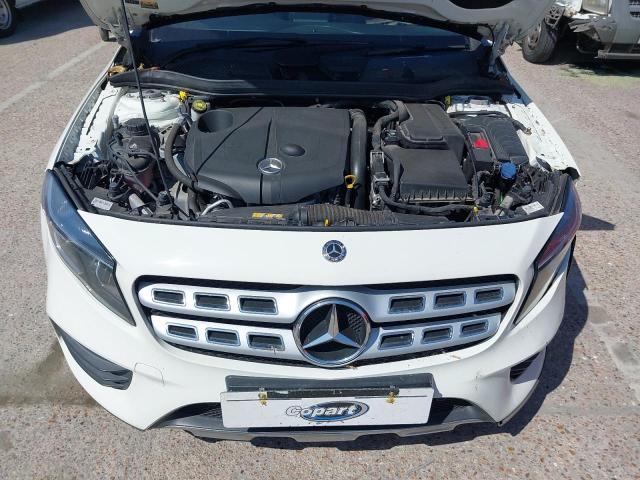 2017 MERCEDES-BENZ GLA 200 AMG LINE D 