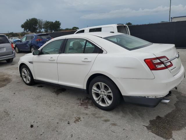  FORD TAURUS 2014 White