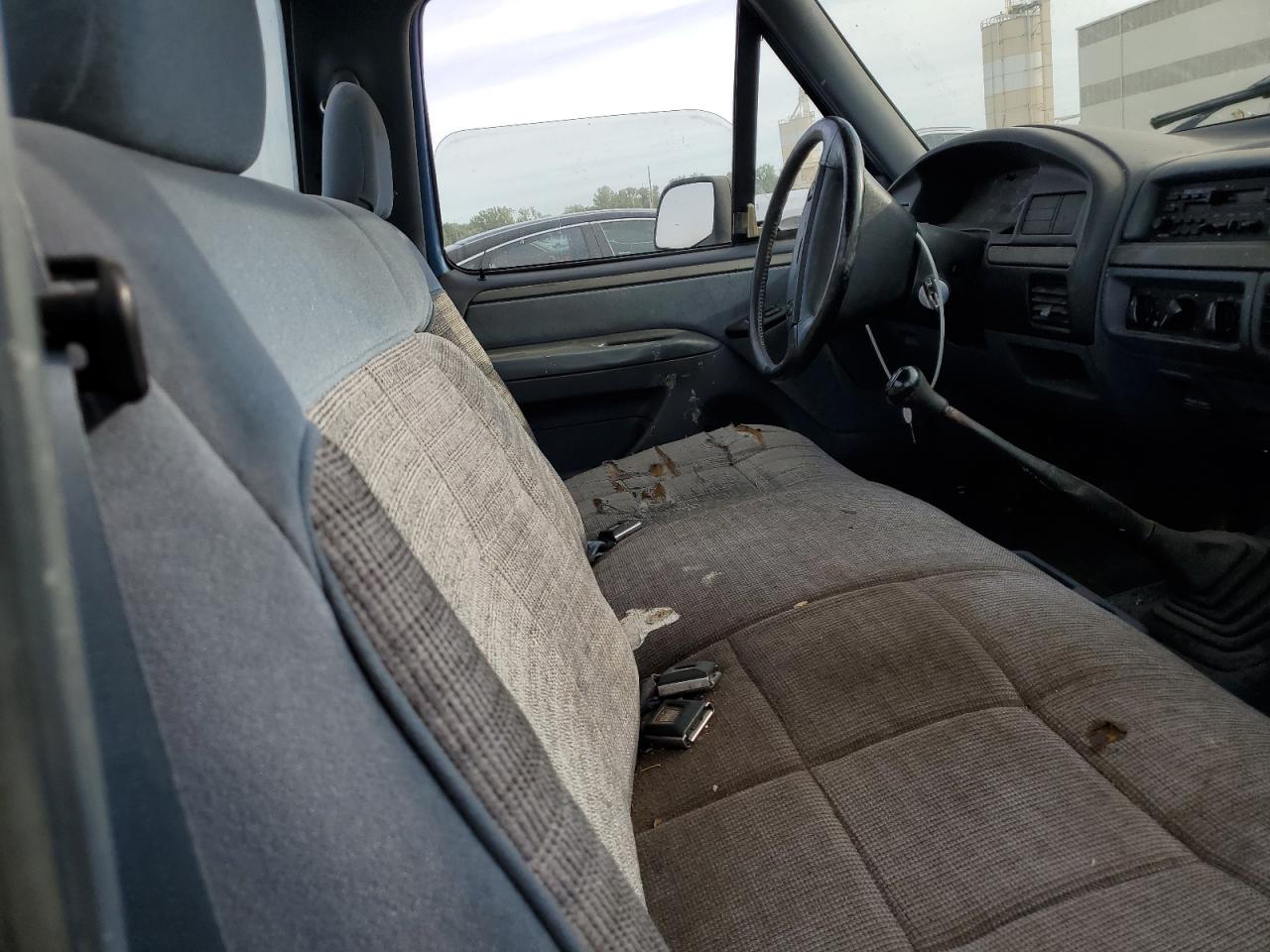 1992 Ford F150 VIN: 1FTDF15Y7NLA00734 Lot: 69955385