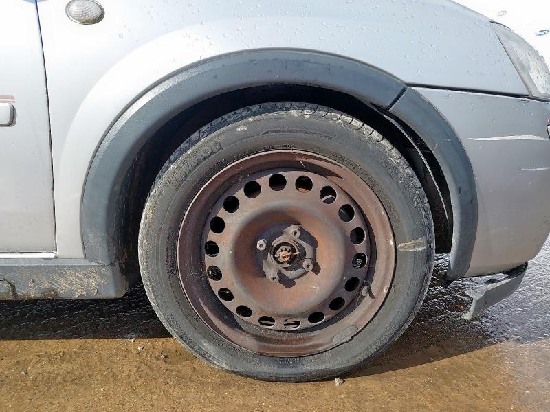 2004 VAUXHALL CORSA DESIGN