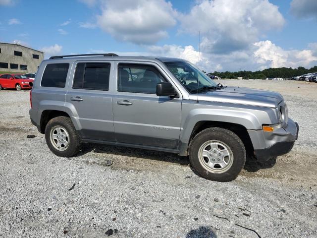  JEEP PATRIOT 2017 Серебристый