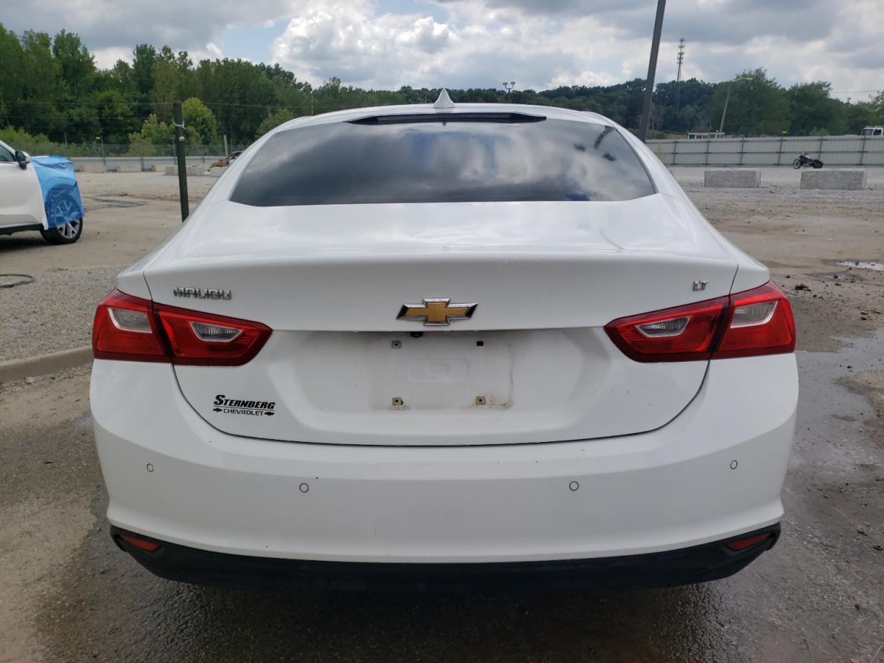 2017 Chevrolet Malibu Lt VIN: 1G1ZE5ST5HF212018 Lot: 69763155