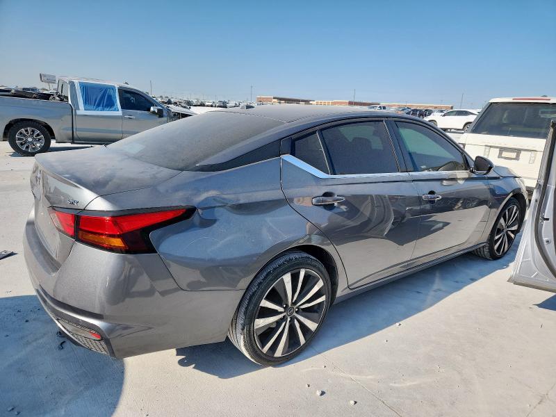  NISSAN ALTIMA 2021 Szary