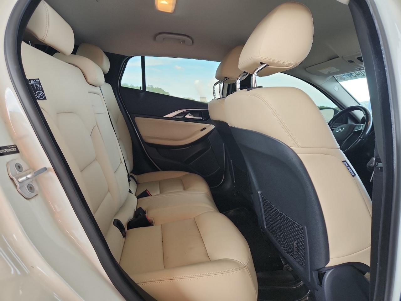 2017 Infiniti Qx30 Base VIN: SJKCH5CP0HA032624 Lot: 70454765