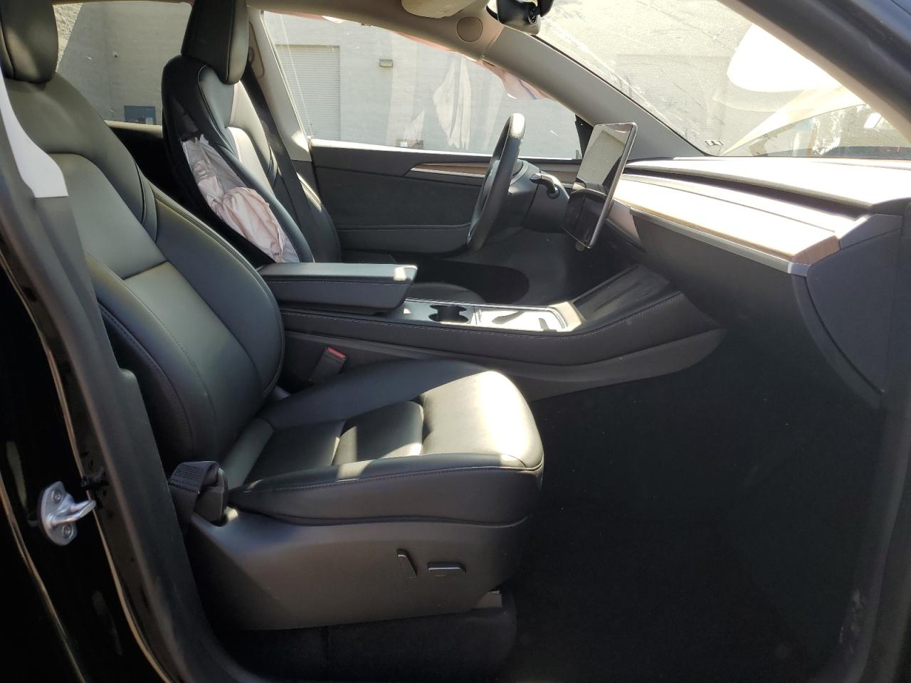 2023 Tesla Model Y VIN: 7SAYGDEE4PA098083 Lot: 69416445