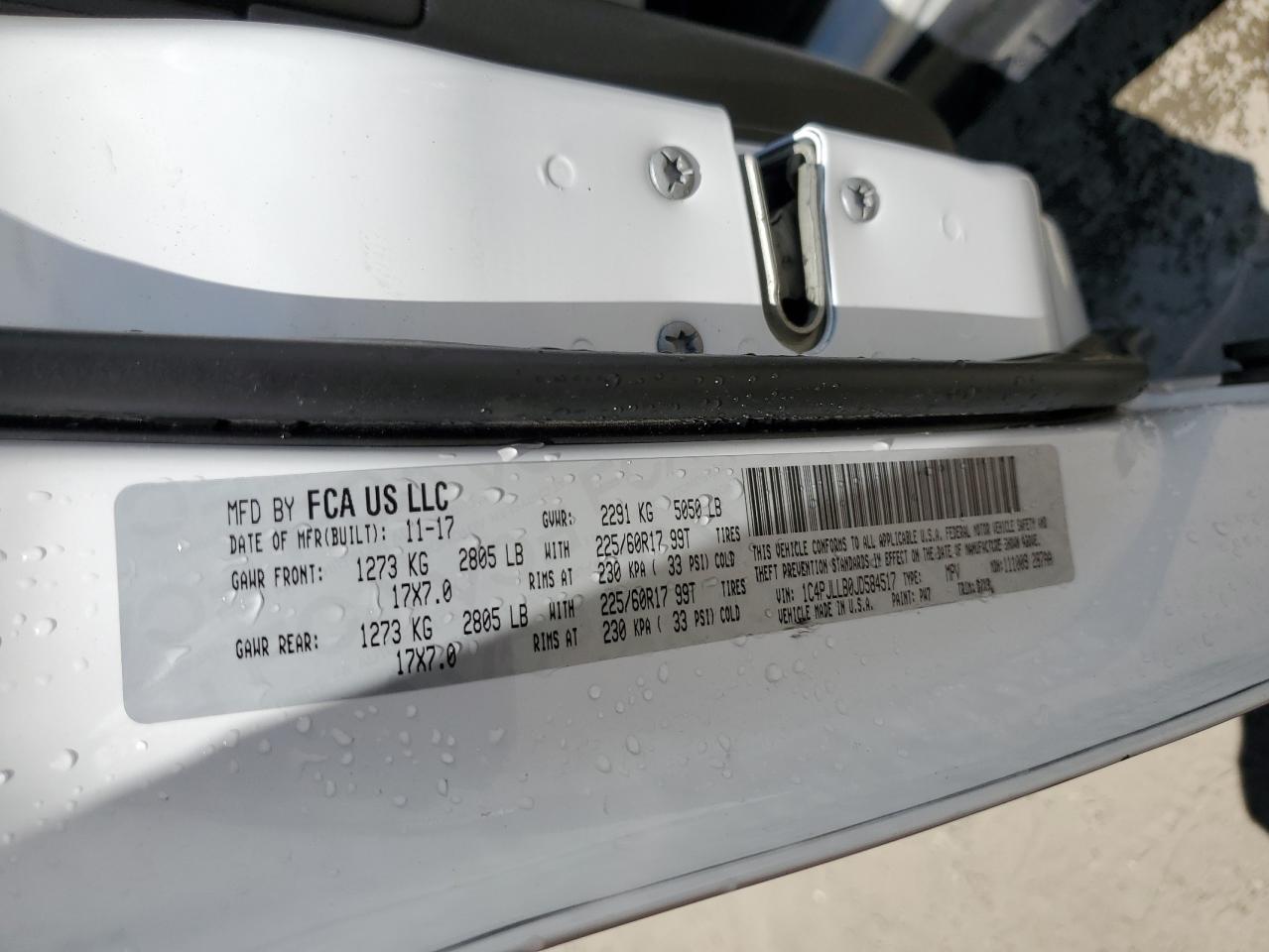 2018 Jeep Cherokee Latitude Plus VIN: 1C4PJLLB0JD584517 Lot: 70988685