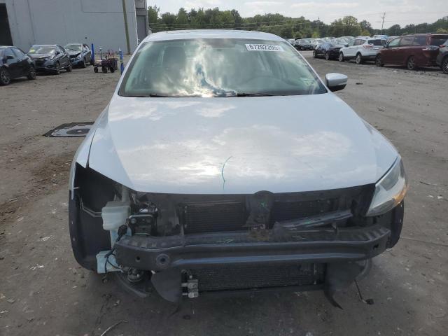  VOLKSWAGEN JETTA 2014 Srebrny