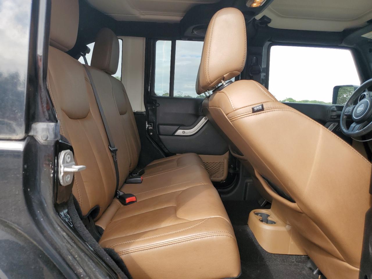 2014 Jeep Wrangler Unlimited Sahara VIN: 1C4HJWEG2EL188132 Lot: 69347135