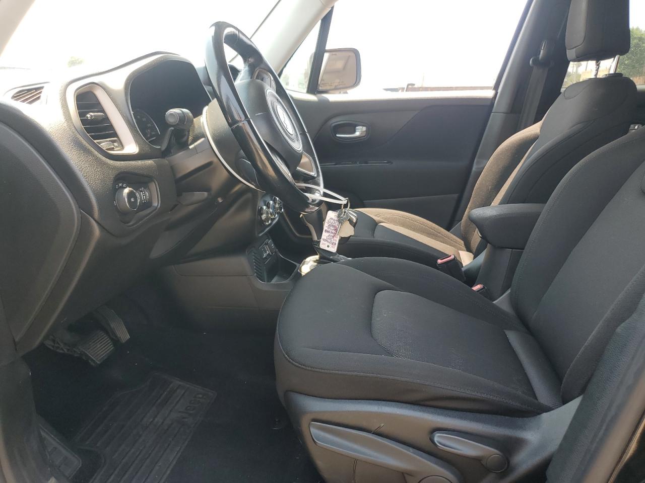 2017 Jeep Renegade Latitude VIN: ZACCJABBXHPF38435 Lot: 67469415