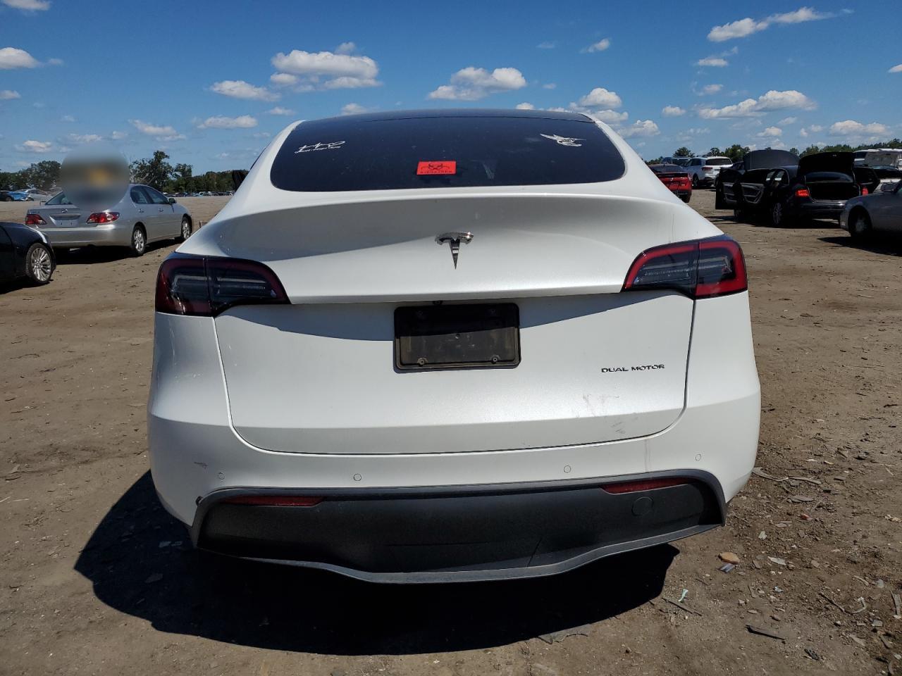 2022 Tesla Model Y VIN: 7SAYGAEE5NF379422 Lot: 70346405