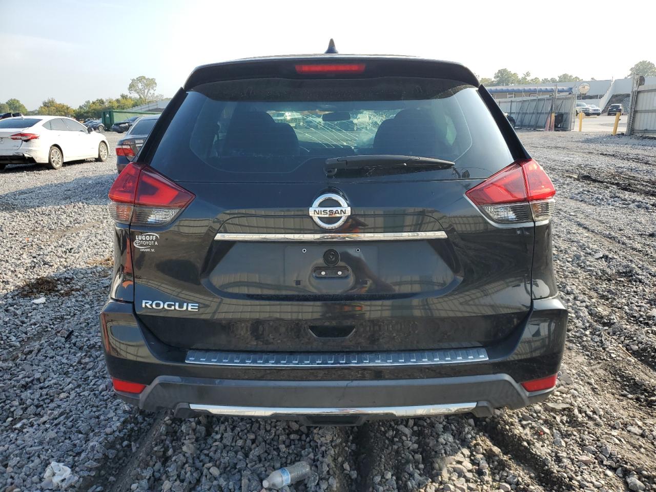 2018 Nissan Rogue S VIN: KNMAT2MT1JP598300 Lot: 69884125