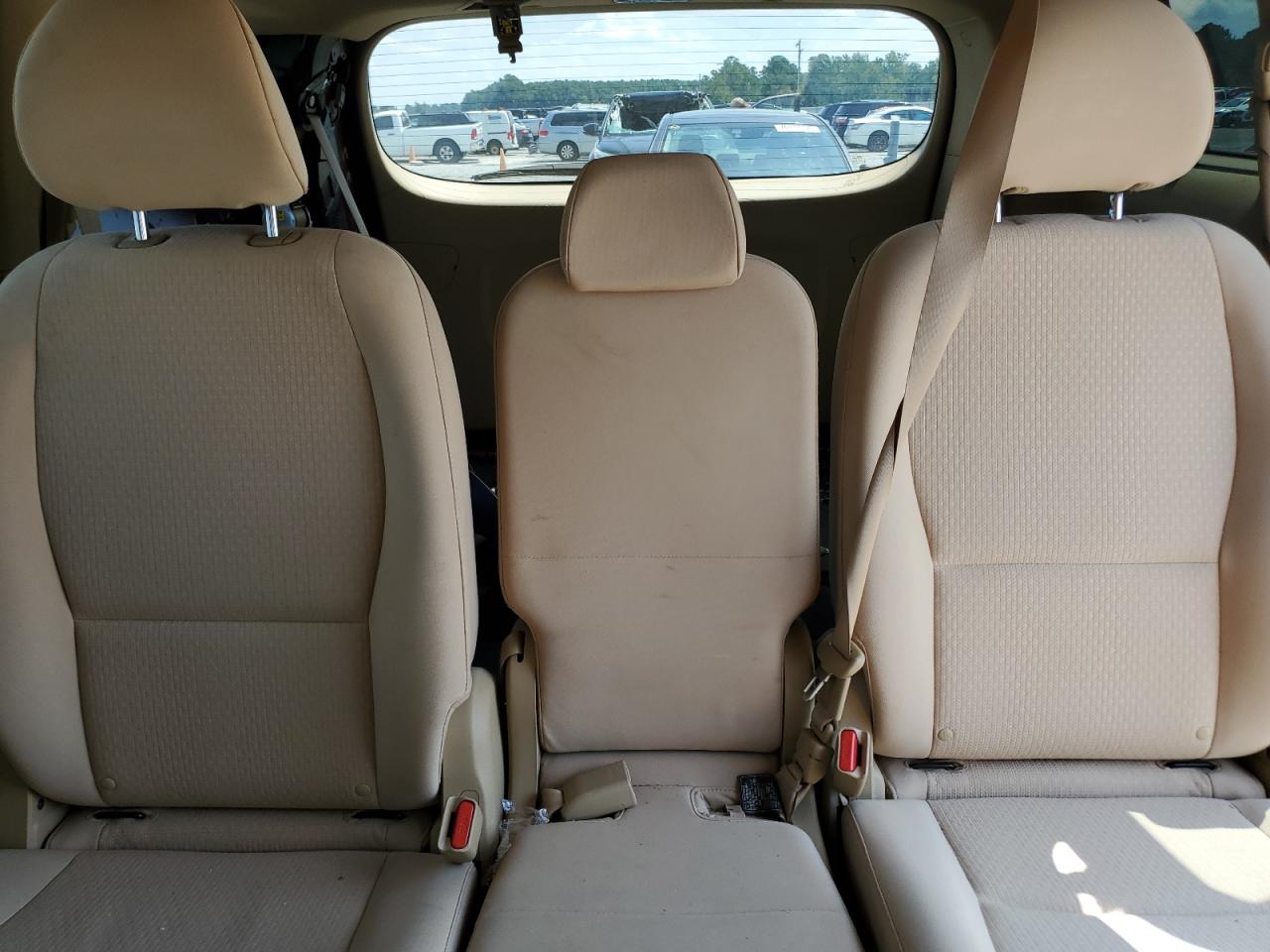 2016 Kia Sedona Lx VIN: KNDMB5C13G6190641 Lot: 69436175