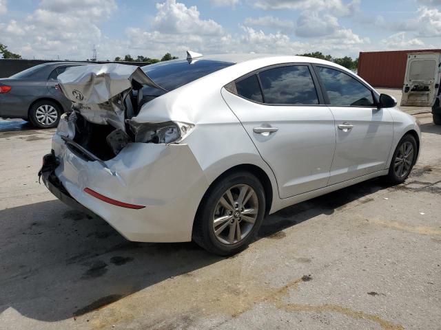  HYUNDAI ELANTRA 2018 Srebrny