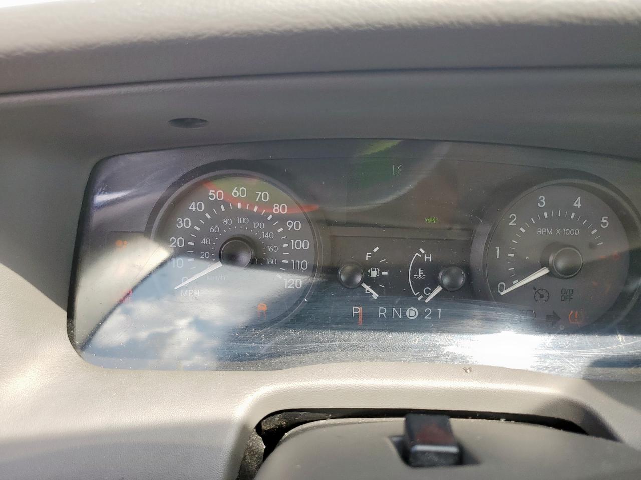 2008 Mercury Grand Marquis Ls VIN: 2MEFM75V18X631301 Lot: 68014725