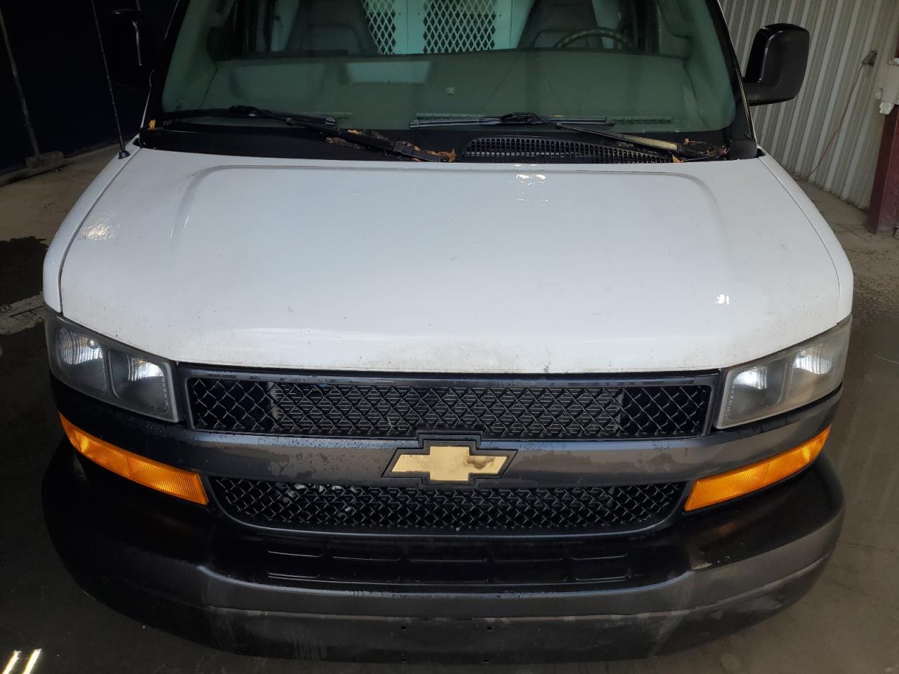 2021 Chevrolet Express G2500 VIN: 1GCWGAF71M1188110 Lot: 81530585