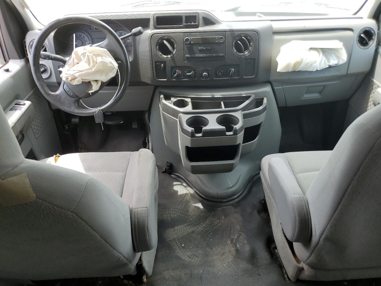 1FTNE1EW5BDA84824 2011 Ford Econoline E150 Van