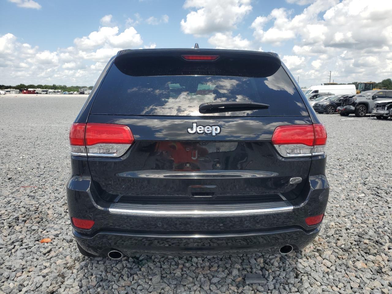 2018 Jeep Grand Cherokee Overland VIN: 1C4RJECG2JC142974 Lot: 70103545