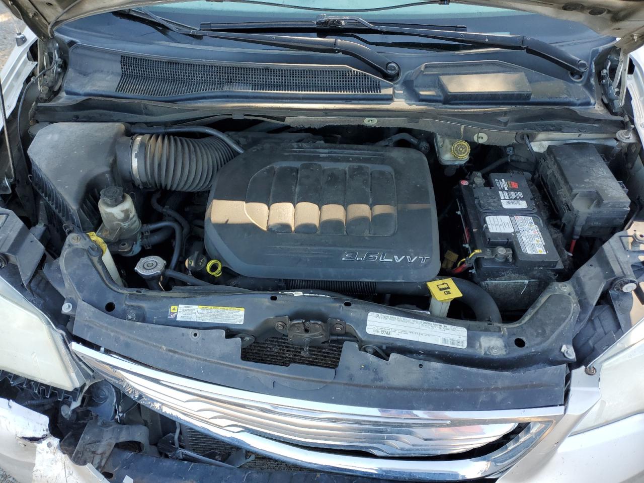 2011 Chrysler Town & Country Touring VIN: 2A4RR5DG6BR638662 Lot: 69516105