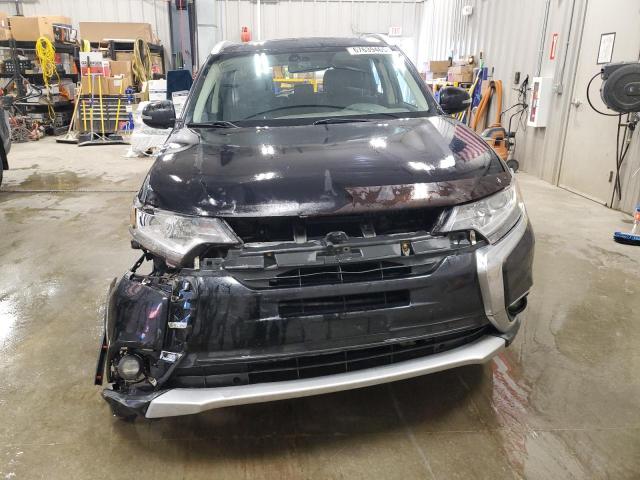 Parquets MITSUBISHI OUTLANDER 2017 Czarny