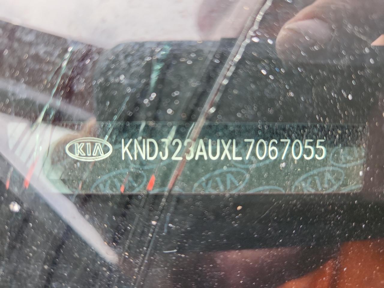 2020 Kia Soul Lx VIN: KNDJ23AUXL7067055 Lot: 70163555