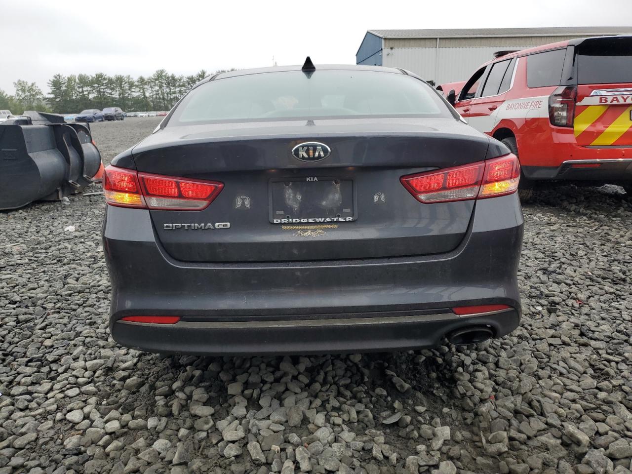 2017 Kia Optima Lx VIN: 5XXGT4L38HG137684 Lot: 68183955
