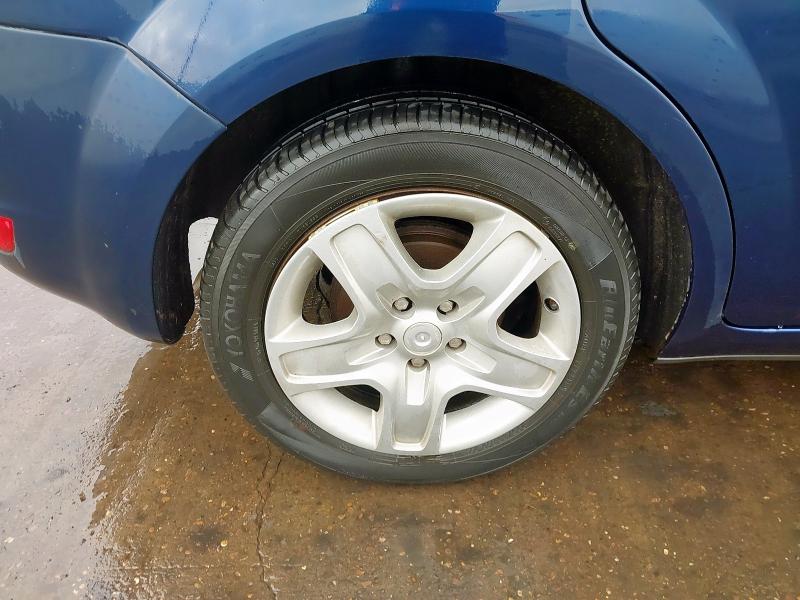 2011 FORD FOCUS STYL