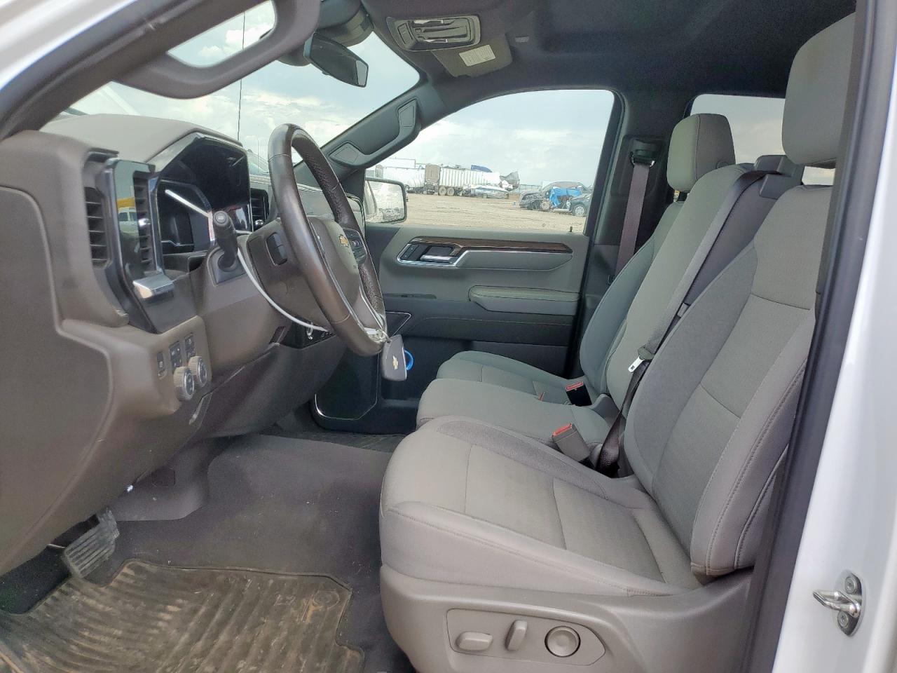 2022 Chevrolet Silverado K1500 Lt VIN: 3GCUDDED7NG526878 Lot: 69361275