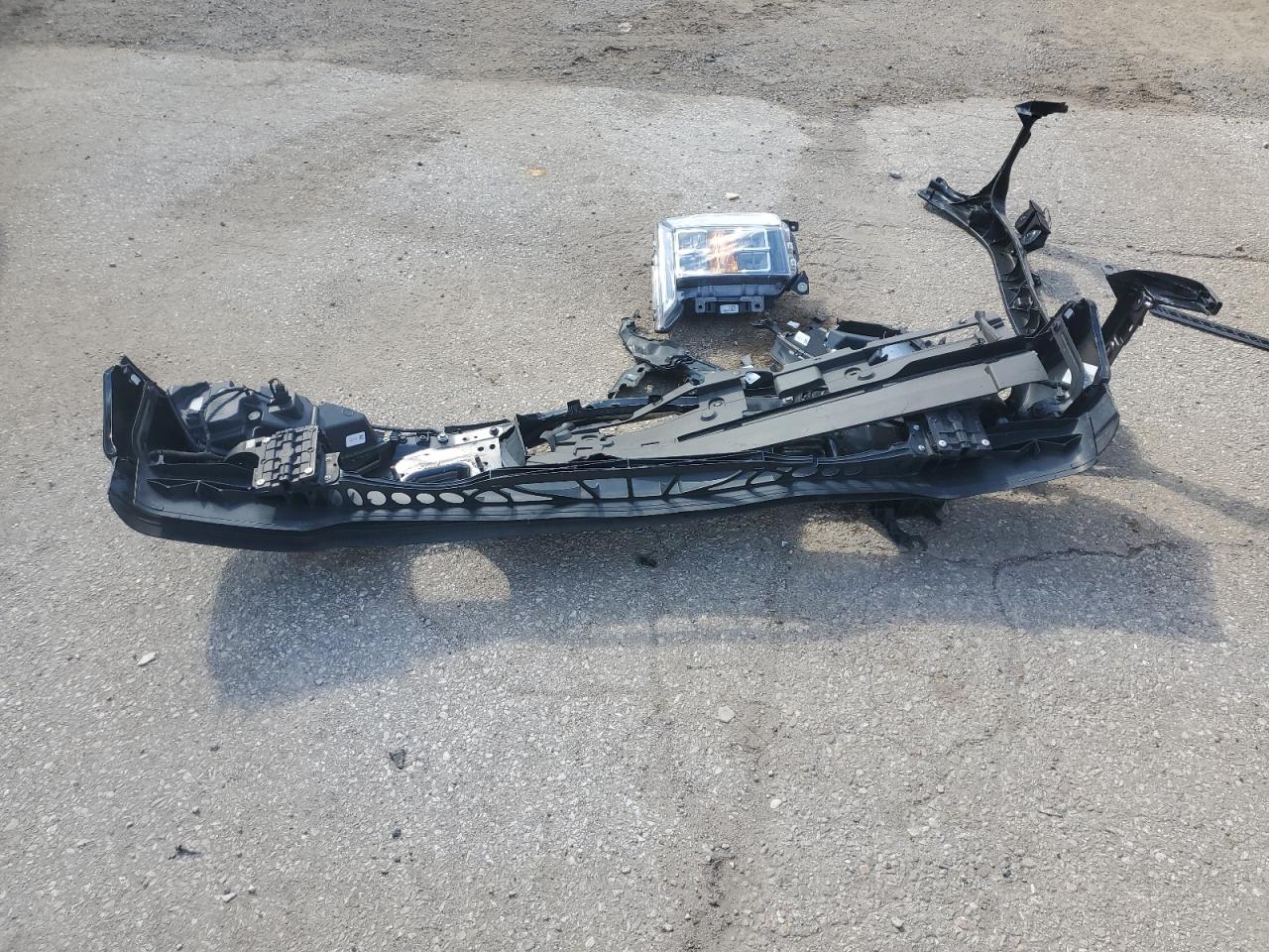 2022 Ford F150 Supercrew VIN: 1FTFW1E86NKF18834 Lot: 69770395