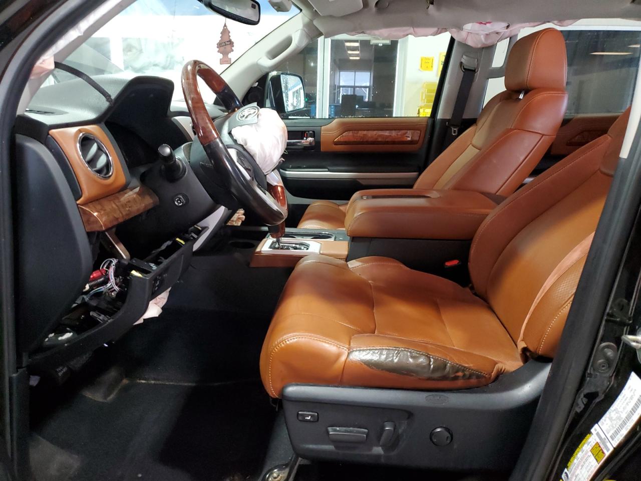 2018 Toyota Tundra Crewmax 1794 VIN: 5TFAW5F16JX765383 Lot: 68724455