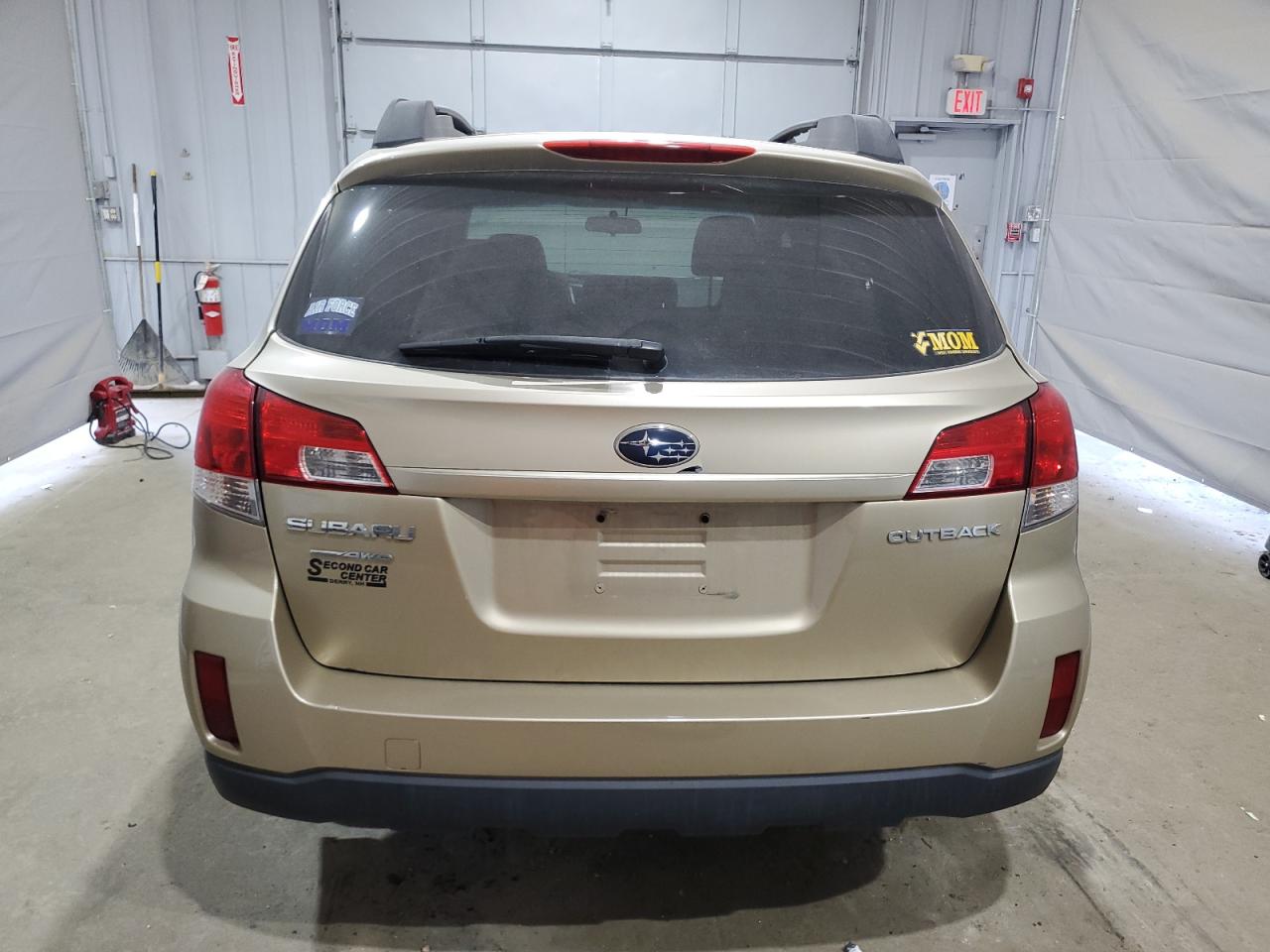 2010 Subaru Outback 2.5I Premium VIN: 4S4BRBCC0A3381439 Lot: 67985955