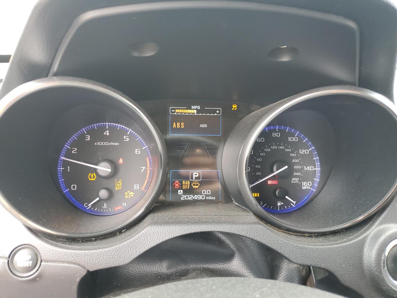 2017 Subaru Outback 3.6R Limited VIN: 4S4BSENC0H3394625 Lot: 68836155