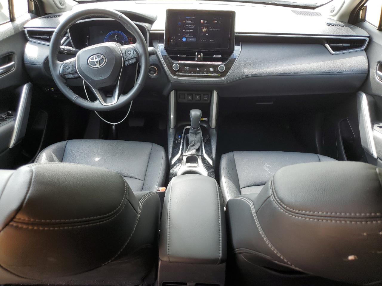 2023 Toyota Corolla Cross Xle VIN: 7MUDAAAGXPV054225 Lot: 70474875