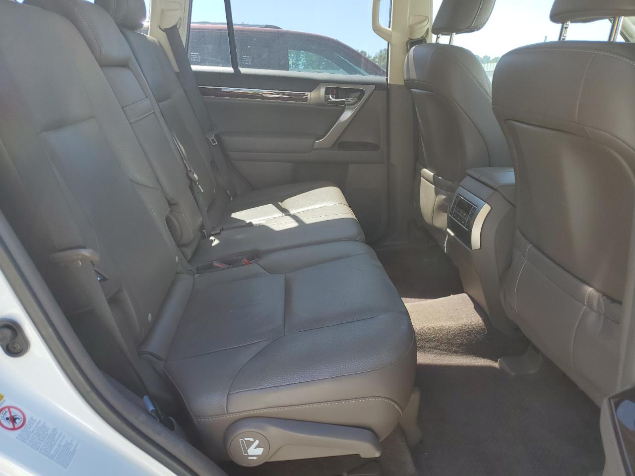 2016 Lexus Gx 460 VIN: JTJBM7FX5G5137570 Lot: 69875995