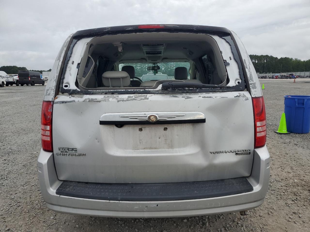 2009 Chrysler Town & Country Touring VIN: 2A8HR54149R600993 Lot: 68360365