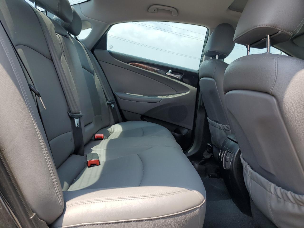 2013 Hyundai Sonata Se VIN: 5NPEC4AC7DH710633 Lot: 67282635