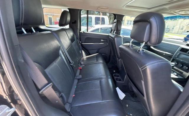 Parquets JEEP LIBERTY 2012 Czarny