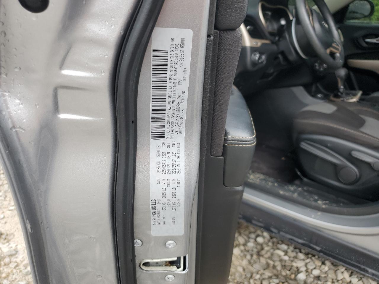 2017 Jeep Cherokee Sport VIN: 1C4PJMABXHW602285 Lot: 70375155