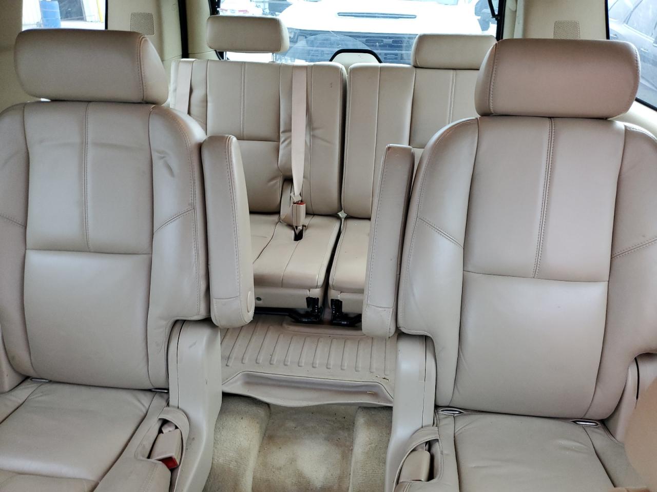 2008 GMC Yukon Denali VIN: 1GKFK63818J129030 Lot: 69905515