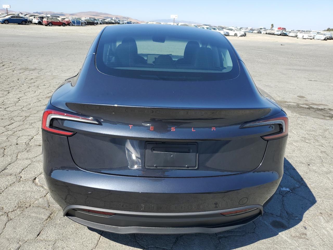 2025 Tesla Model 3 VIN: 5YJ3E1EA4SF937105 Lot: 70728305