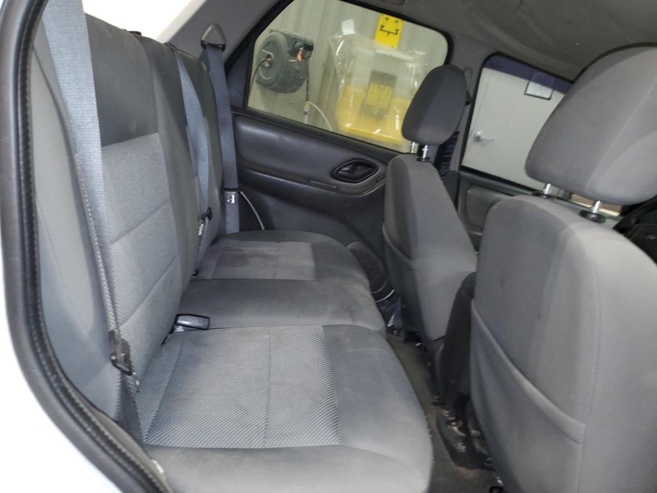 2005 Ford Escape Xlt VIN: 1FMYU93155KC27773 Lot: 69138505