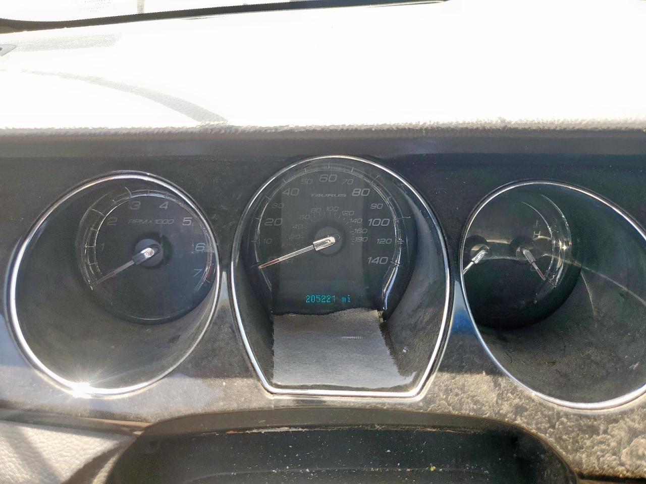 2011 Ford Taurus Limited VIN: 1FAHP2FW0BG144976 Lot: 68763025