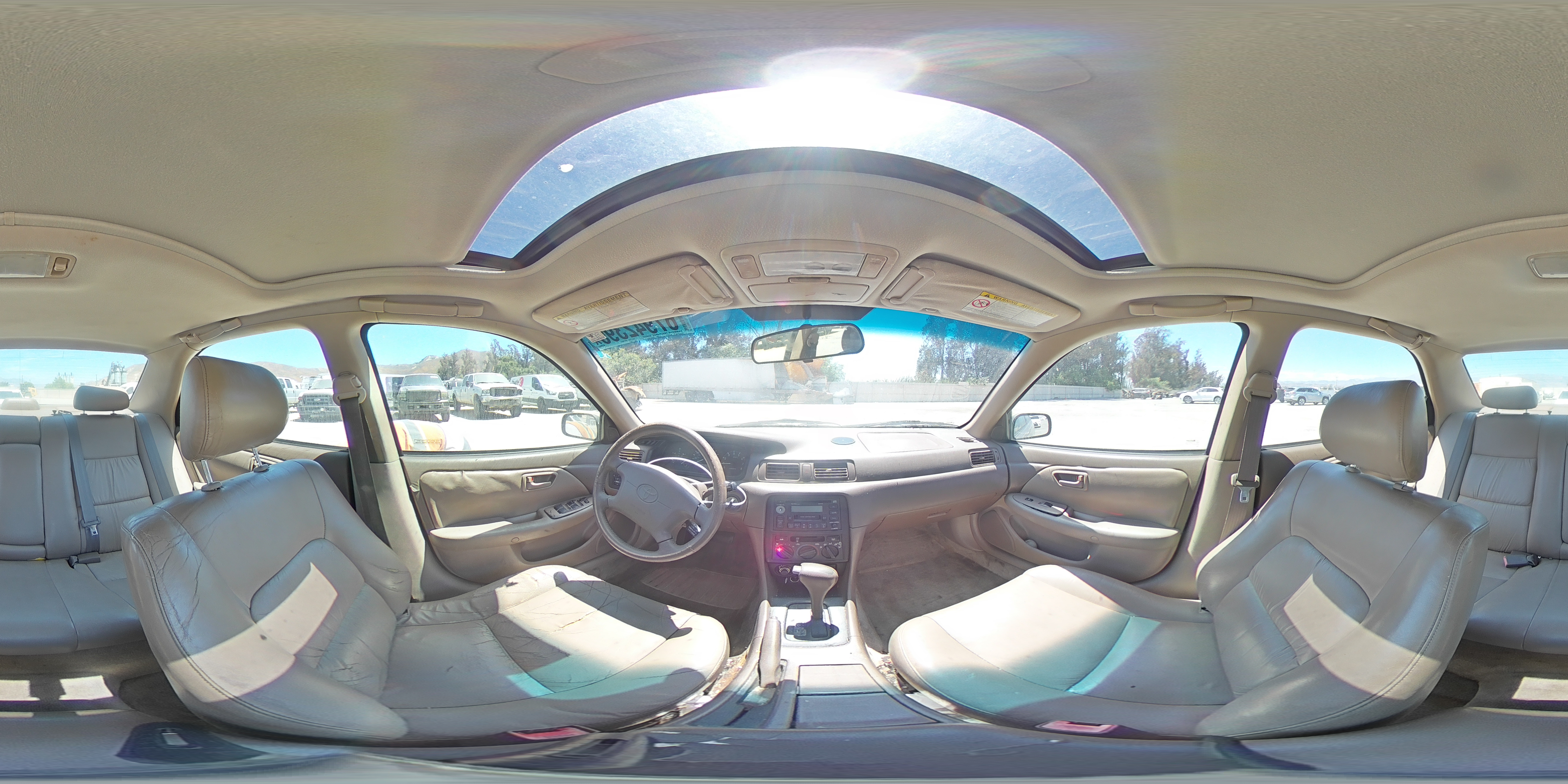 1999 Toyota Camry Le VIN: JT2BF28K5X0218012 Lot: 67942395